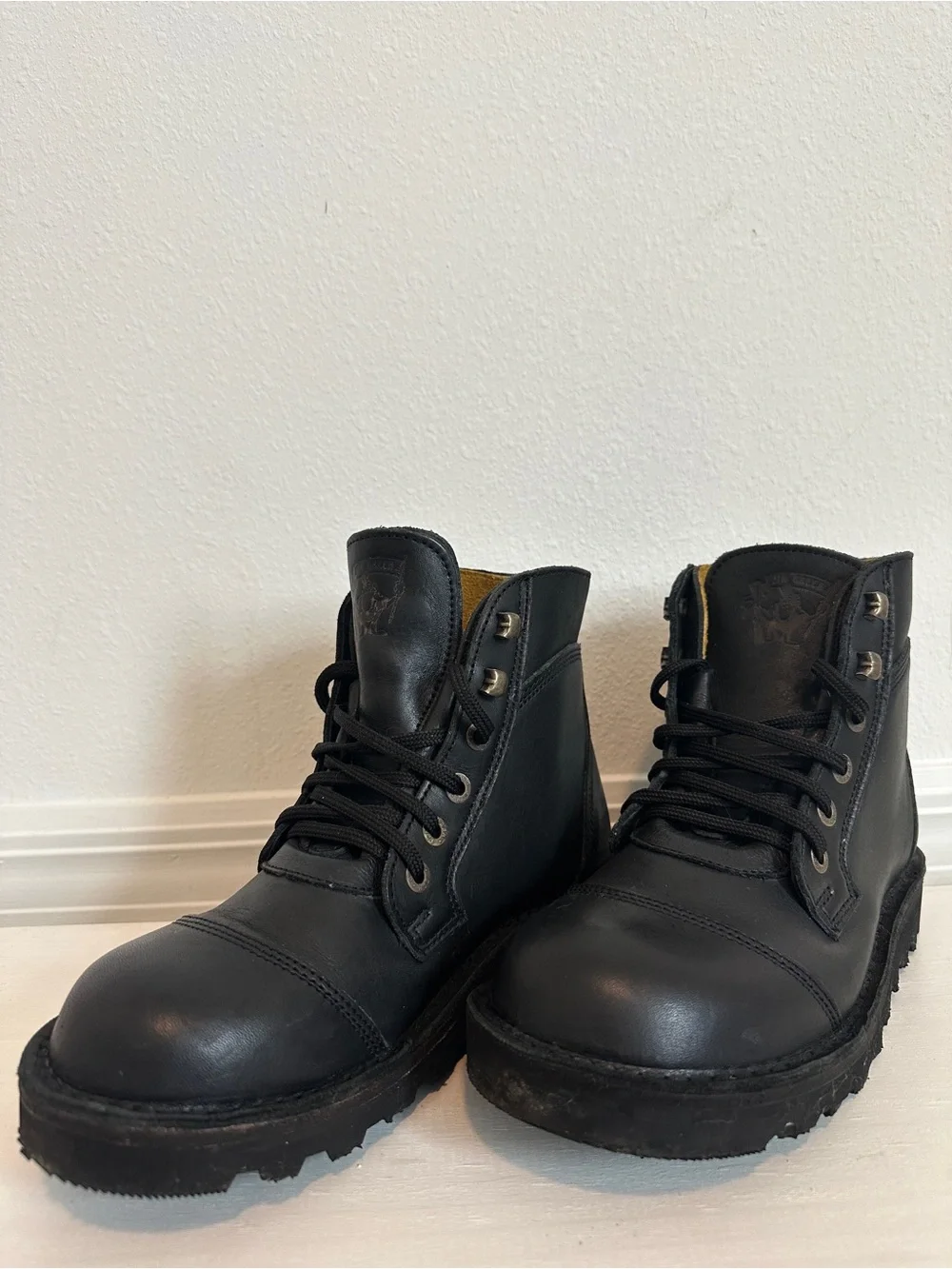 Jim Green Numzaan Black Leather Boots